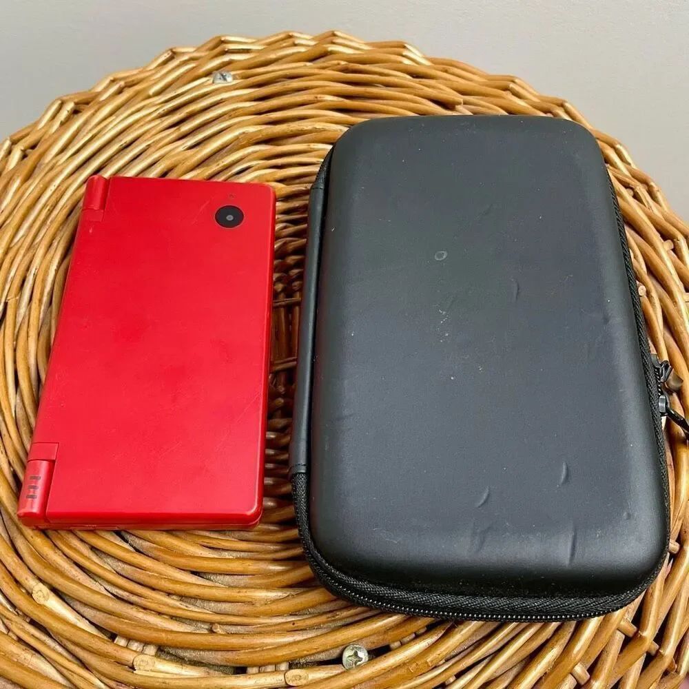 Nintendo DS Red Handheld Console System W/ Case CYR-001 US Tested, Works‎